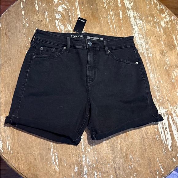 torrid Pants - Torrid NWT Women's Black Denim Shorts